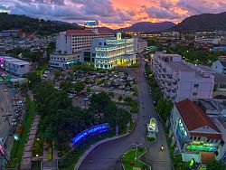 Healthcare Excellence in Phuket: Choosing the Right Hospital for Your Needs